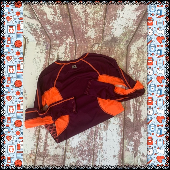 Set of Under Armour/Fila athletic tops, size S - Picture 3 of 5